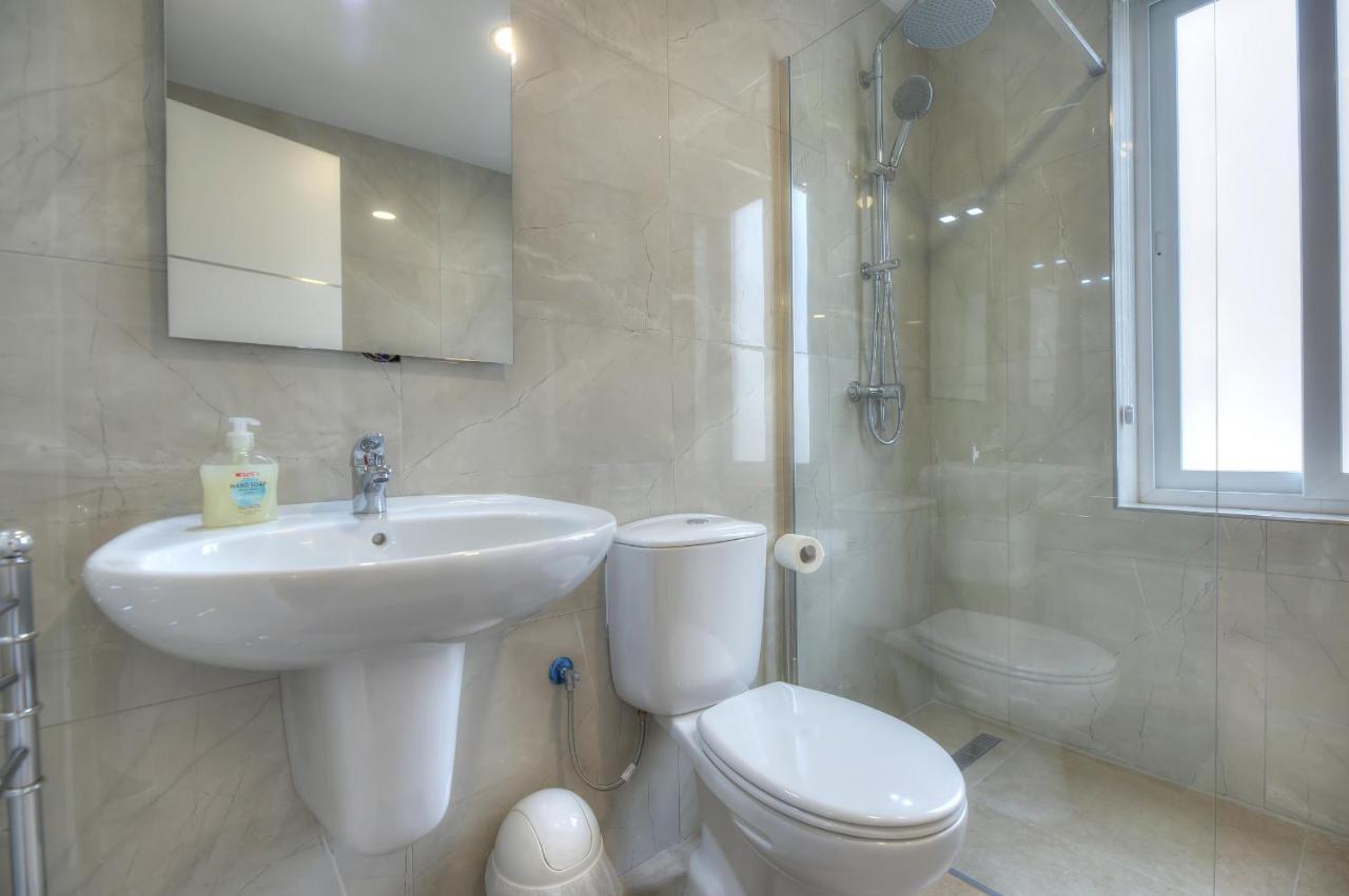 Spacious And Tastefully Furnished 2 Bedroom Apartment Ddif1-3 Gzira Eksteriør bilde