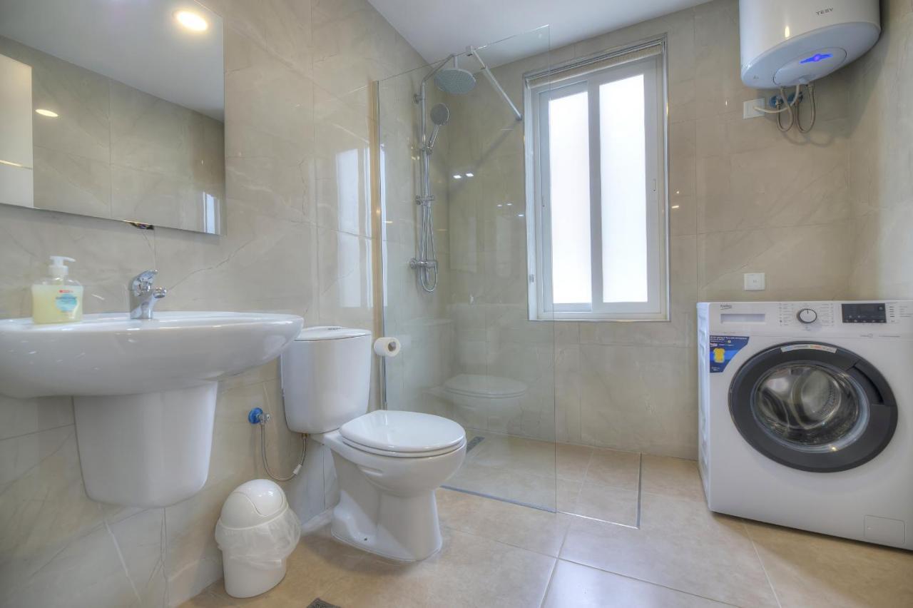 Spacious And Tastefully Furnished 2 Bedroom Apartment Ddif1-3 Gzira Eksteriør bilde